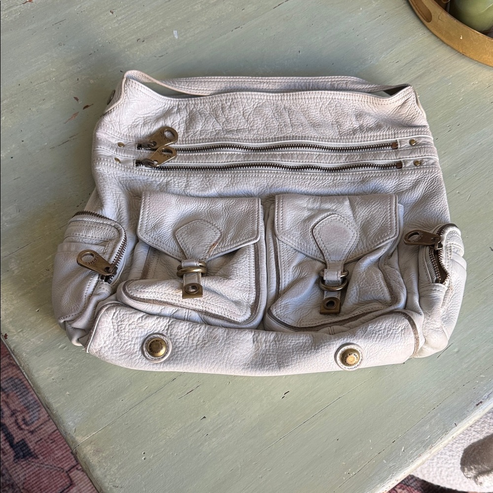 Marc by Marc Jacobs Off-White Leather Shoulder Bag